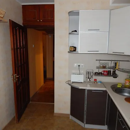 Apartament Two-bedroom On Raduzhnaya - Arena+