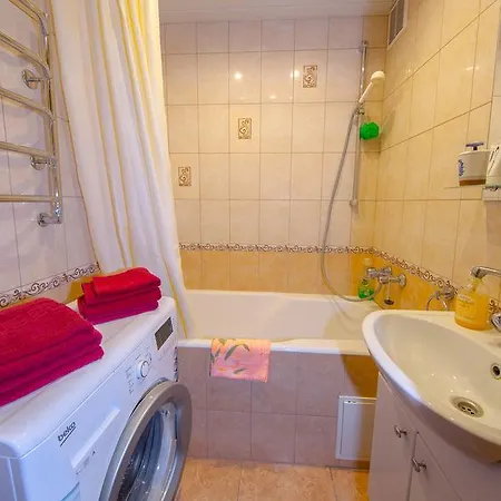 Two-bedroom On Raduzhnaya - Arena+ Apartament Mińsk